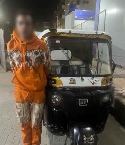 توك توك توك توك